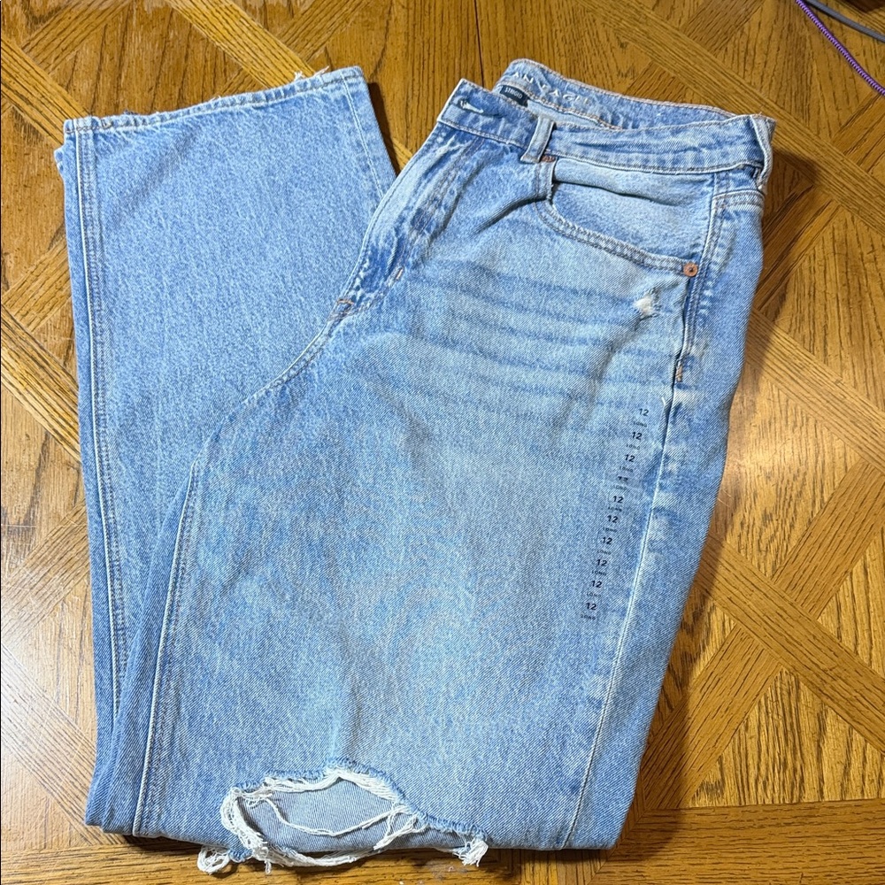 American Eagle Outfitters Light Blue Denim Jeans